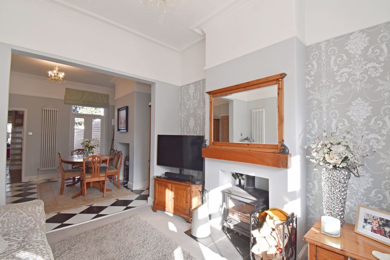 Sitting/Dining Room- click for photo gallery